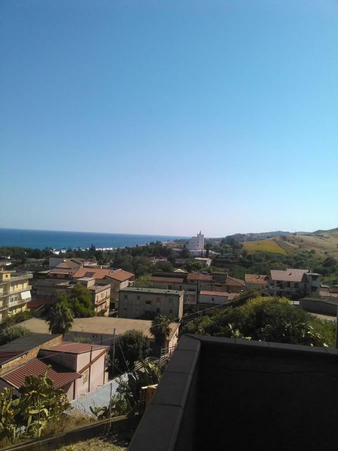 Villa Spaia Brancaleone Marina Buitenkant foto