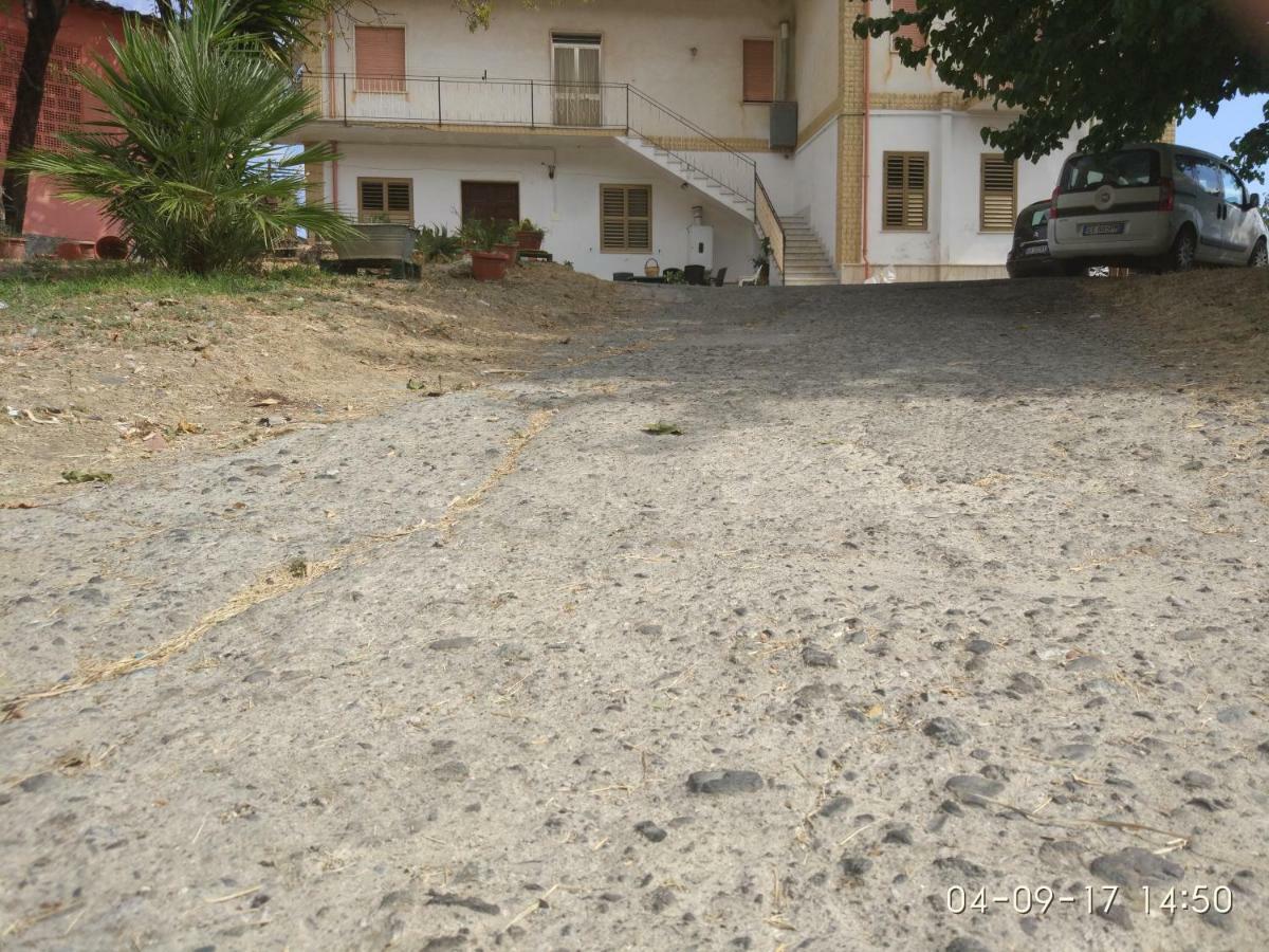 Villa Spaia Brancaleone Marina Buitenkant foto