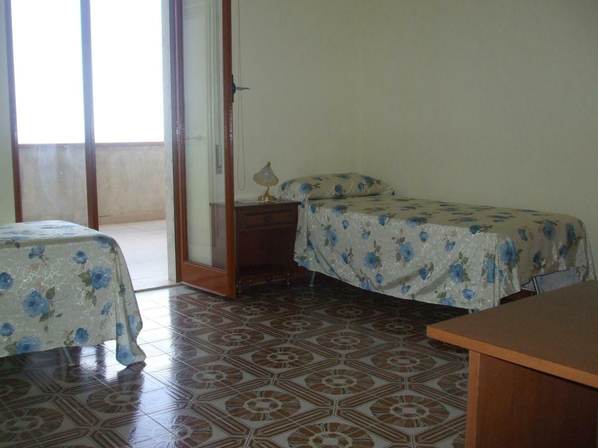 Villa Spaia Brancaleone Marina Buitenkant foto